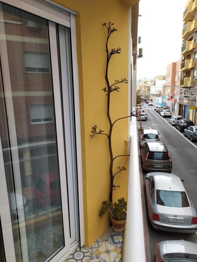 Appartement El Zapillo à Almería Extérieur photo