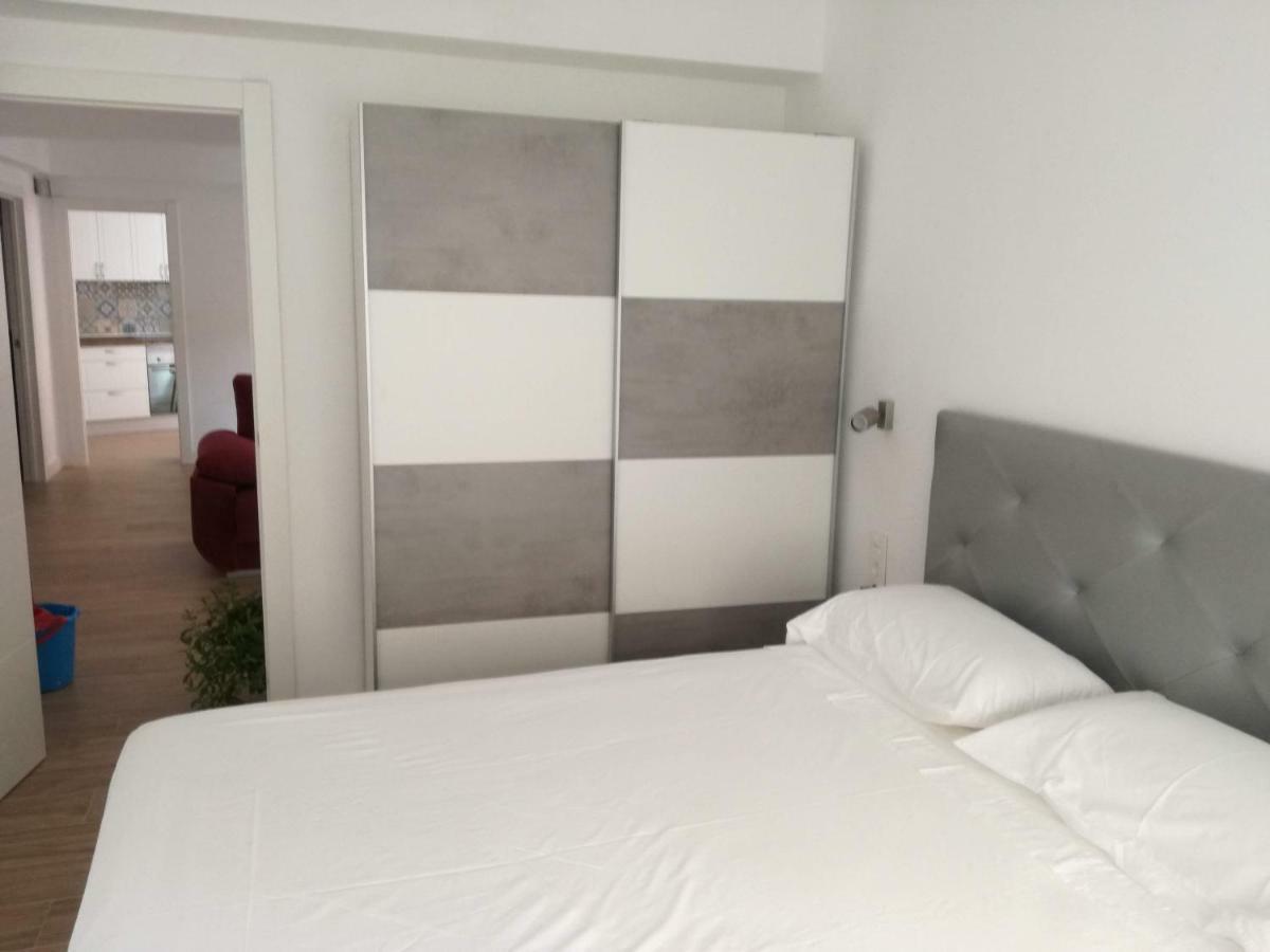 Appartement El Zapillo à Almería Extérieur photo