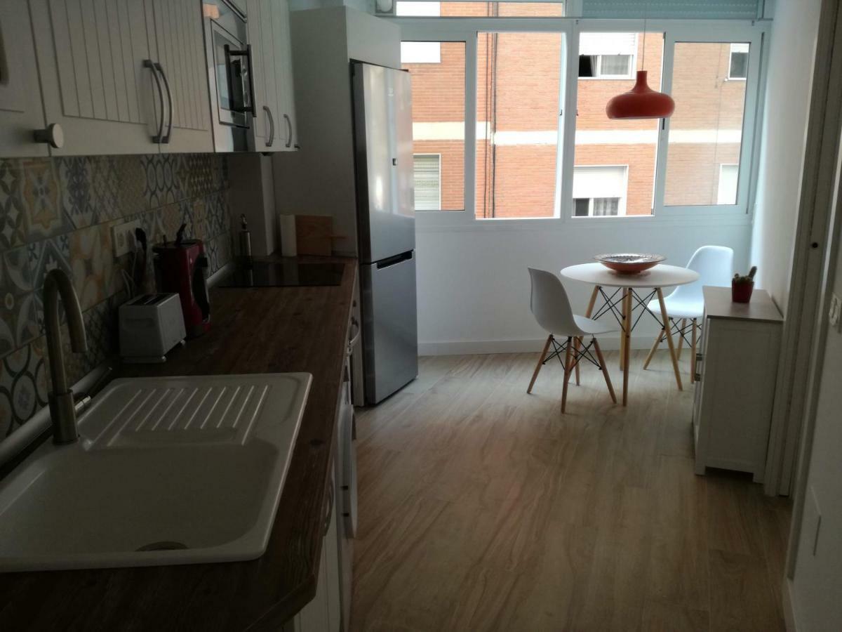 Appartement El Zapillo à Almería Extérieur photo